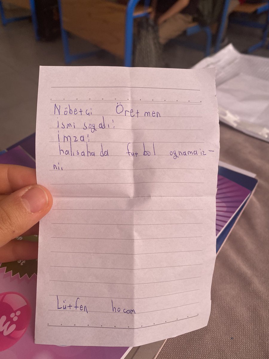 esma_boyar's tweet photo. Bugün benden şöyle bir şey istendi https://t.co/QNlEMGk8cE