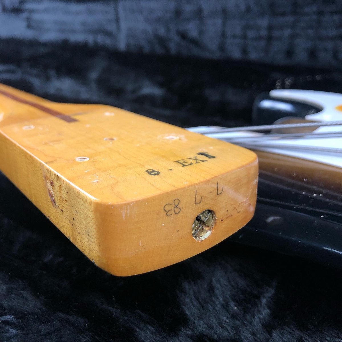 guitar_auctions's tweet photo. Anatomy of an ‘83 Squier JV ‘57 Precision Bass.
This is example will feature in our December sale. Watch this space for further entry updates
#guitarauctions #squierprecisionbass #pbass #bassist #bassguitar #bassplayer #instabass #squierguitar #squierbass #jvsquier https://t.co/b8ISIEiqbE