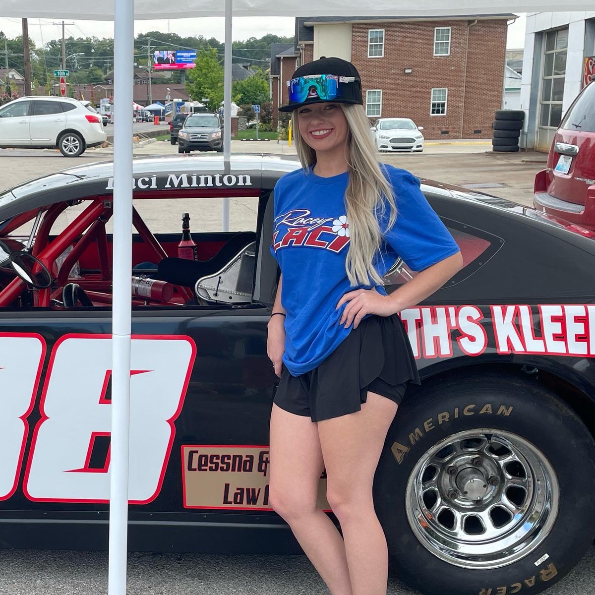 Raceylaci's tweet photo. Introducing one of my rides for 2023! Thank you Dan Sturgill for this opportunity in this bad lookin ride 🤟🏼🤟🏼. We are at the Chicken festival in London Kentucky come on out I am here to talk and sign hero cards!! #66in22 #raceylaci https://t.co/yysLnfxSml
