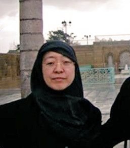 IslamicSH_'s tweet photo. Shaykha Nakata Kaori.
She is the first female Muslim scholar in Japan. She has translated Tafsir al-Jalalayn and many other classics into Japanese. May Allah rest her soul in peace. https://t.co/coTkNO4C69