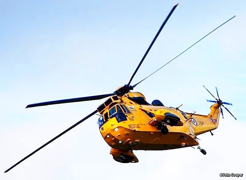 TheSuffolkMan's tweet photo. 22 #Squadron #RAF #BFlight #SeaKing #Helicopter https://t.co/EIxqSN4eEj