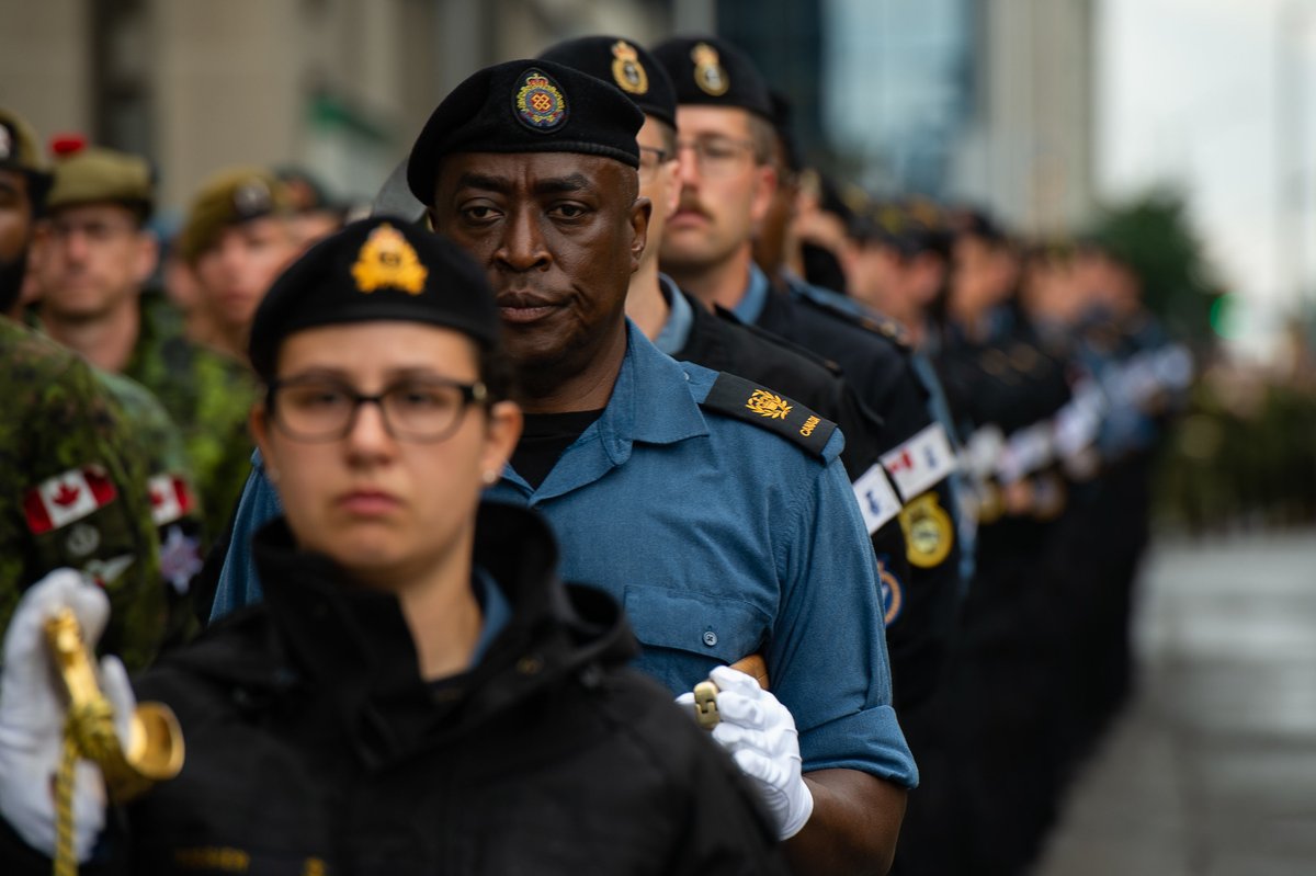 HMCS_NCSM_YORK's tweet photo. As part of Operation LONDON BRIDGE, members of the Canadian Armed Forces had the great honour and privilege to take part in two ceremonies to commemorate the life and service of Her Majesty Queen Elizabeth II.
#NavresNav #WeTheNavy https://t.co/E8E1ax5dse