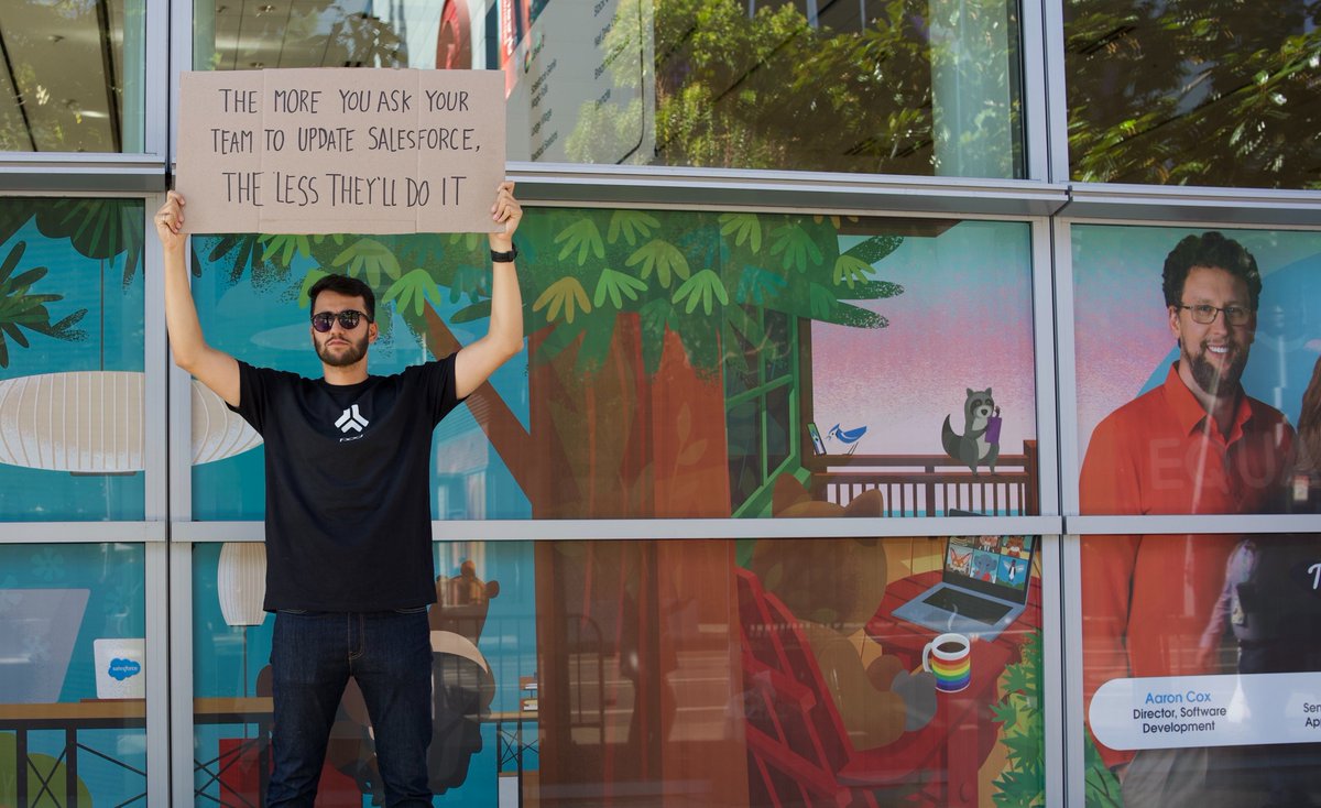 We're sharing uncomfortable truths at #Dreamforce22 this year!

#signguy #TrailblazerCommunity