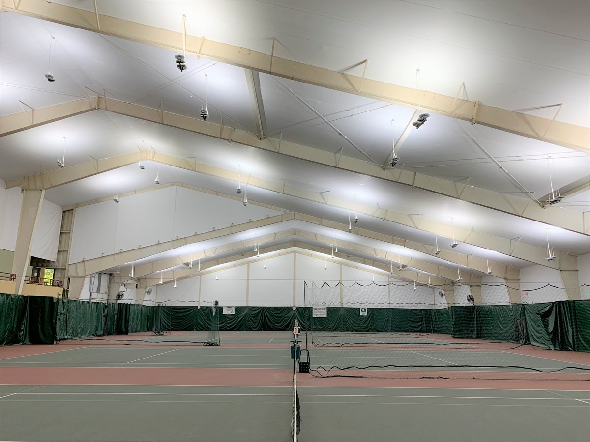 SportsInteriors's tweet photo. Take a look at the amazing transformation our team recently completed at the Tipton Lakes Athletic Club.
The new Liner is looking π₯π₯π₯
Learn more: https://t.co/bYML1aRAKe
#tennis #indoortennis #Columbus #IN #TLAC #tiptonlakes #linersystem #USTA https://t.co/KqDk94kVGa