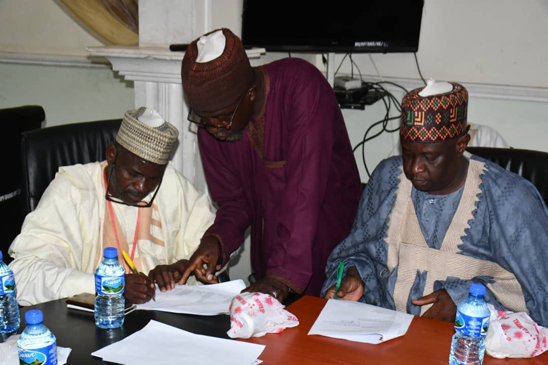 MCRPBORNO's tweet photo. The Borno State Multi-Sectoral Crisis Recovery Project (MCRP) has handed over 20 different completed projects across WASH, Public Building and Education sectors in Abadam, Monguno, Bama and Kala/Balge LGAs to local government officials and community leaders. https://t.co/cYzNGpvUZo