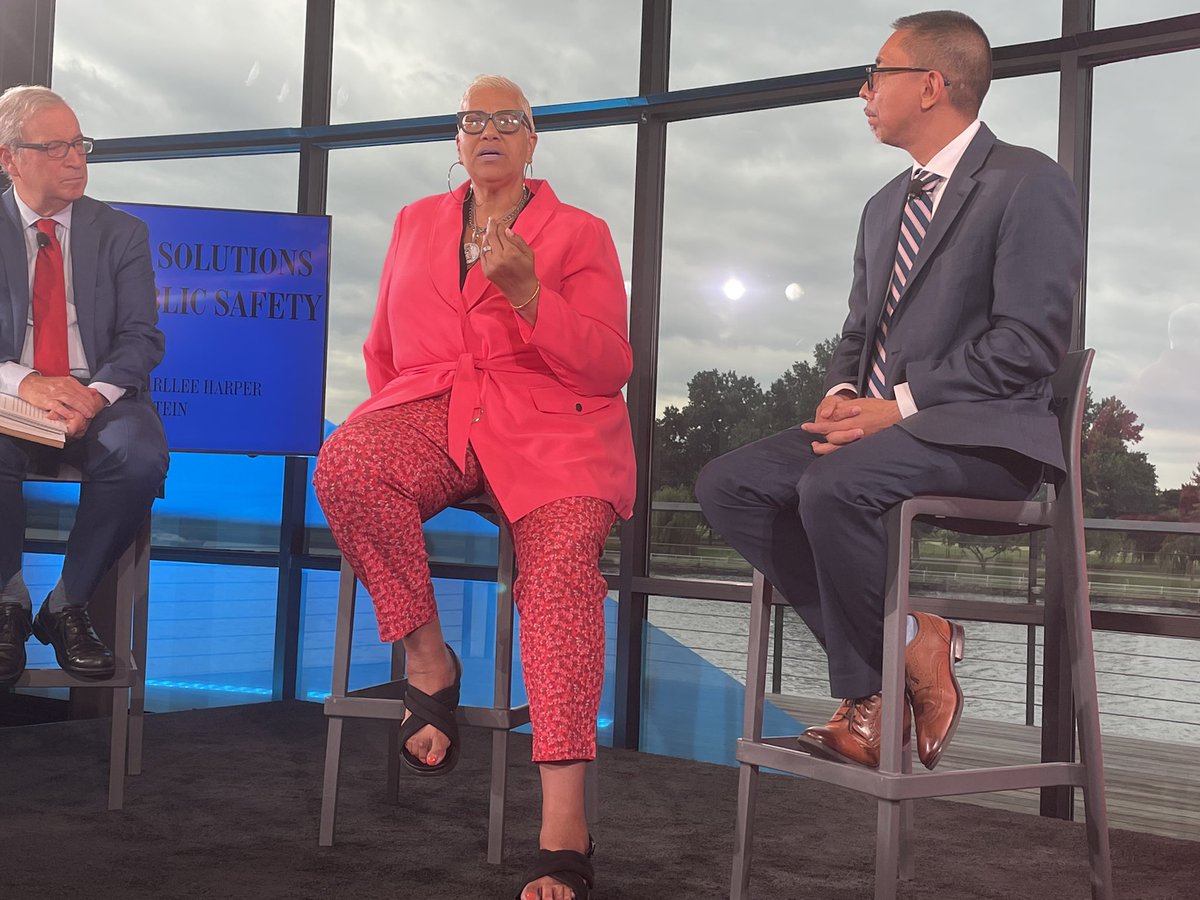 OGVPDCGOV's tweet photo. @LHarlleeHarper spoke with The Atlantic’s  @RonBrownstein about the role credible messengers play in preventing gun violence in DC. “Having a credible messenger in your life… can help you see that the services the city has for you are actually for you.” #TAF22 https://t.co/swgZNsUZVJ