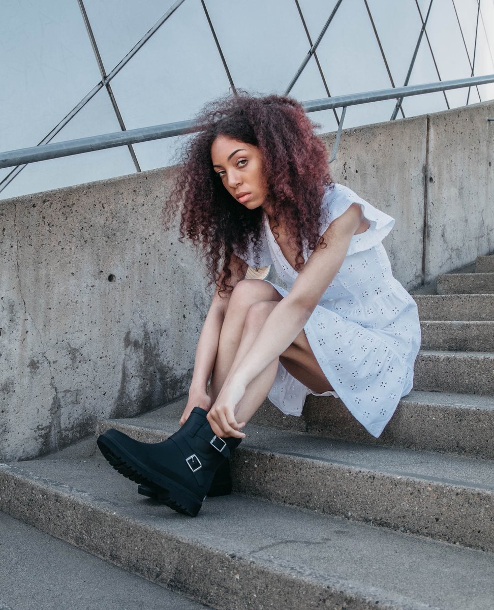 shopChooka's tweet photo. The moto is still in 🖤

You don't have to compromise fashion for function. Our Moto Boot is your next go-to boot for the next Fall season 

https://t.co/4tADGyOCnf https://t.co/Yo8wYuhvMl