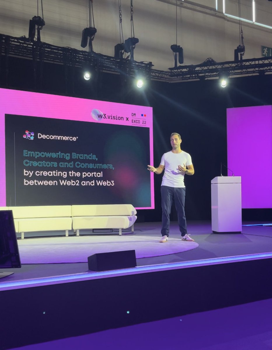 paudmartins's tweet photo. 2 amazing days in @dmexco with @decomxyz @allanperrottet @royber34 https://t.co/kfEquoMyzh