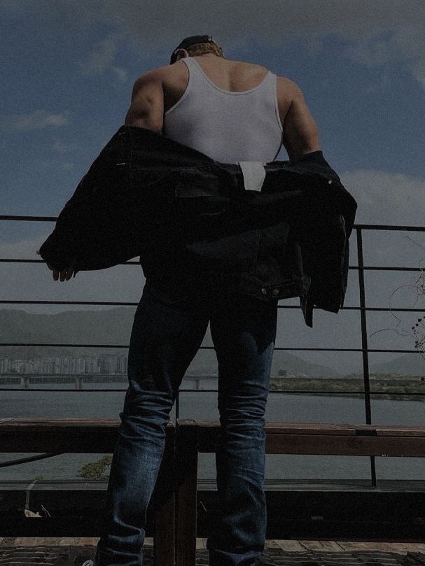 R0UGHB0Y's tweet photo. —𝐌𝐢 𝐦𝐞𝐧𝐭𝐞 𝐧𝐨 𝐝𝐞𝐣𝐚 𝐝𝐞 𝐩𝐞𝐧𝐬𝐚𝐫𝐭𝐞. https://t.co/agjli4cwZU