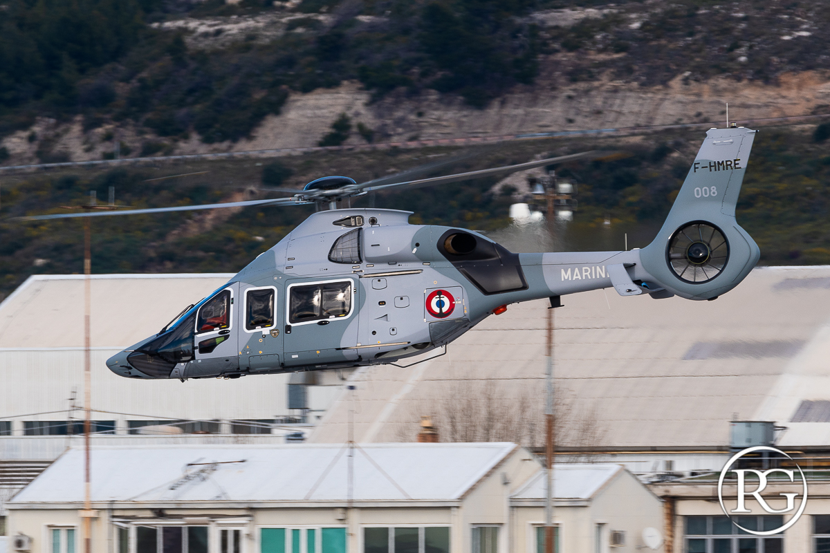 raphaelgrnvld's tweet photo. #H160 s/n1008, now in the hands of customer: the French navy ! ๐ซ๐ท๐
#airbushelicopters #H160 #DGA #frenchnavy #flotteinterimaire #marinenationale #cepa10s #armeefrancaise #airbush #heliopsmag #verticalmag #verticalvalor https://t.co/RfhsBxWTNc
