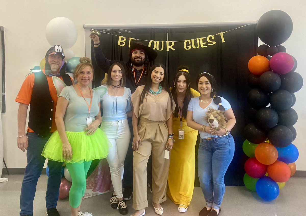 Grateful to work for this great company! HAPPY SUCCESS SHARING!! FDC5840 we are Disney!!❤️