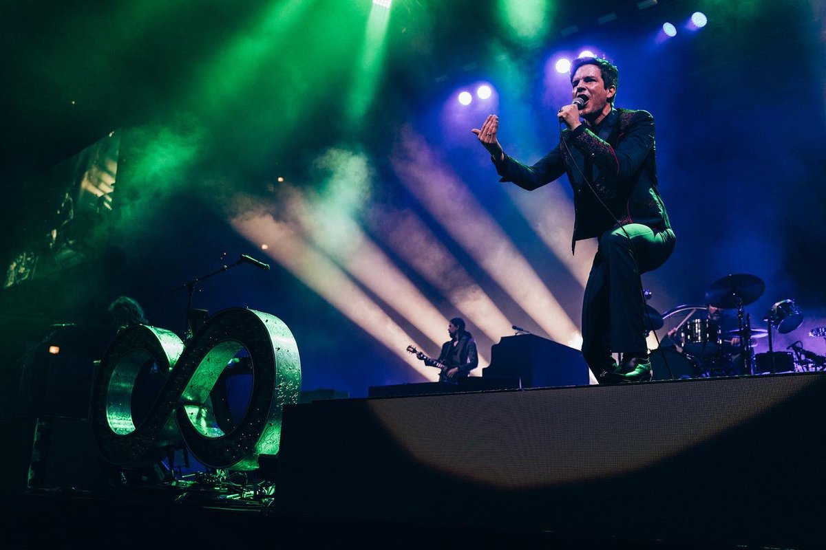 thekillers's tweet photo. Chicago - 9/21/22 (part 2) https://t.co/wuJxthEF1W
