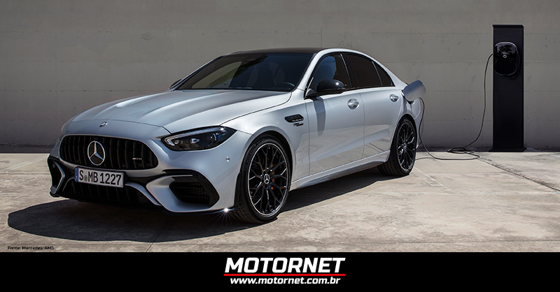 MotornetBr's tweet photo. Ontem, a #MercedesAMG apresentou a nova geração do #C63SEPERFORMANCE, com direito a tecnologia da #F1. Saiba mais, acessando o site da #motonet no link do perfil.
O que acha do novo #MercedesAMGC63? Comente.
Compartilhe com quem gosta de #carroesportivo. https://t.co/TFTKnFXLO2