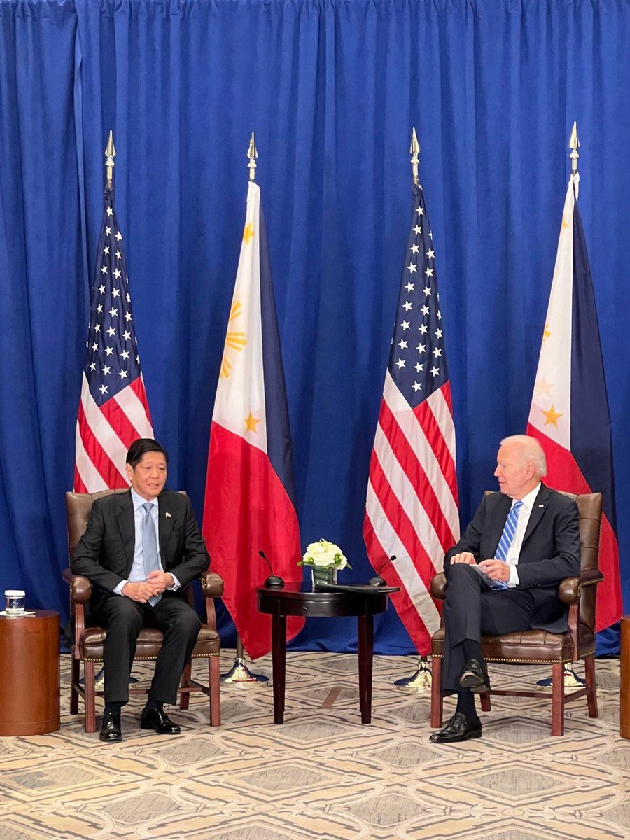 smninews's tweet photo. President @bongbongmarcos meets with US President @JoeBiden.

Press Secretary Trixie Angeles said that President Marcos is the only head of state that Biden has received on the sidelines of the United Nations General Assembly in New York.

via @enajsancho 

📸Palace https://t.co/8AtjzKbnjg