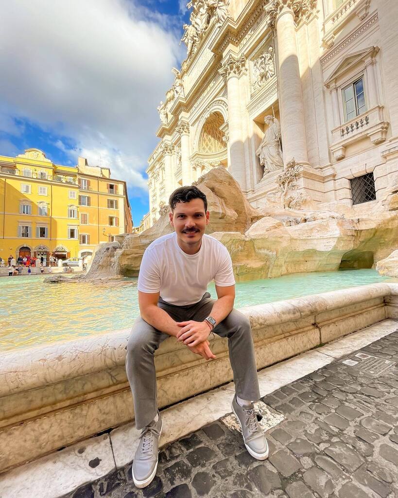 tukefran85's tweet photo. • 𝙵𝙾𝙽𝚃𝙰𝙽𝙰 𝙳𝙸 𝚃𝚁𝙴𝚅𝙸 • 🇮🇹✨😍

#fontana #fontanaditrevi #photo #bestoftheday #picoftheday #photooftheday #italia #roma https://t.co/e3bl3Otxak https://t.co/BiT9mFPLsv