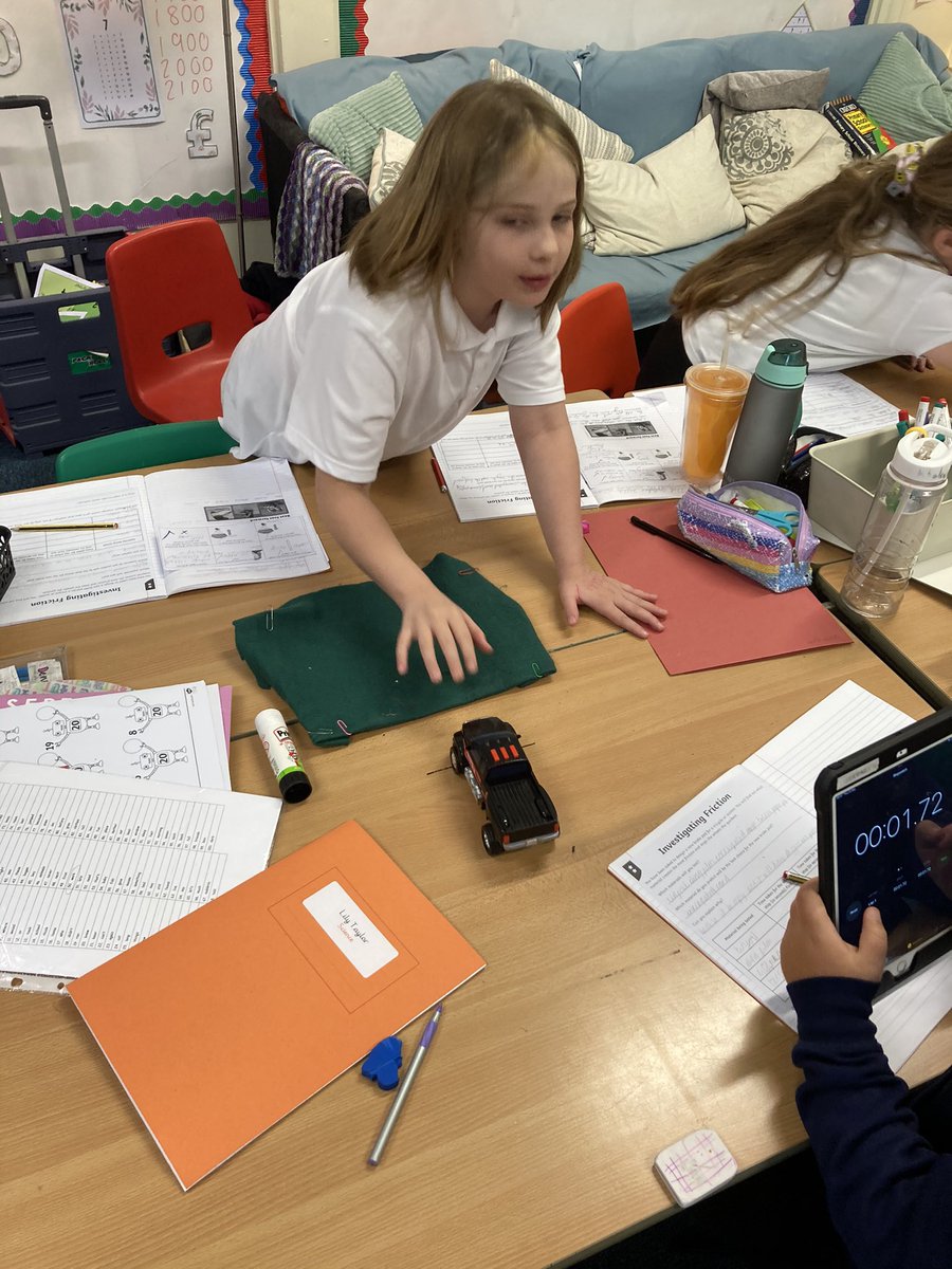 Mr_Smithson's tweet photo. @Y5Spire Investigating friction in Science today. https://t.co/83AqCioYCh