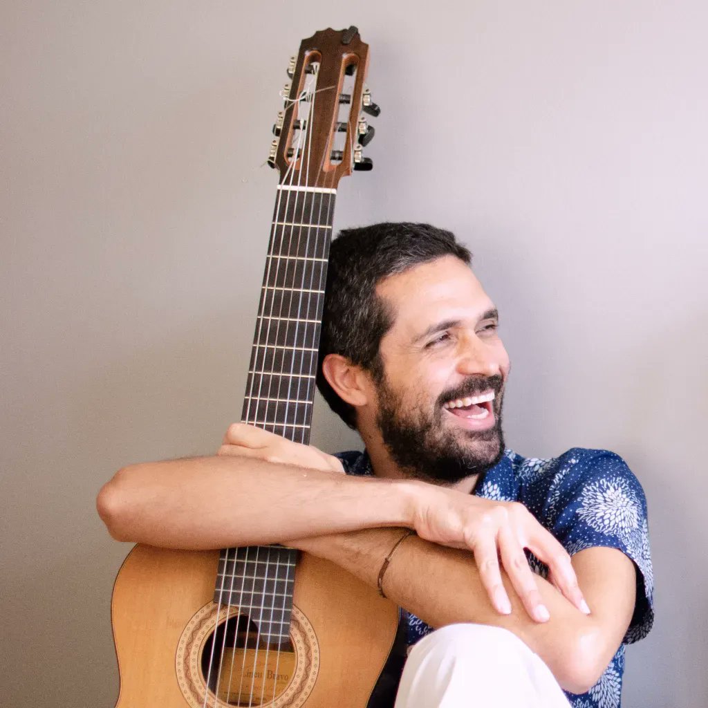 BklynInstitute's tweet photo. Occasional Evenings: Join us, Friday, October 7th, as we welcome  Franco Galvão to the BISR Central “stage” for a performance of One Year of Solitude. Between songs, Franco and BISR faculty @LygiaSF and @theotherjude will discuss Brazilian music. | https://t.co/T7ujk1f7Sp https://t.co/HApJbbvlSd