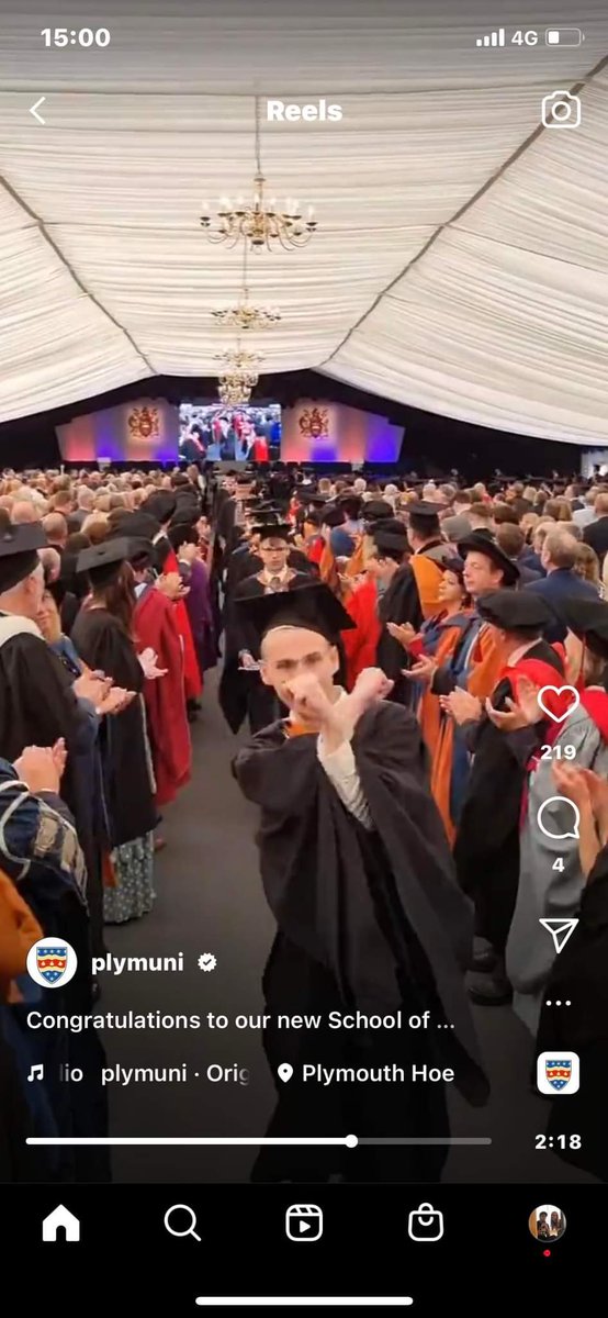 Had my graduation today at Plymouth uni, couldn't resist on the way out ⚒⚒