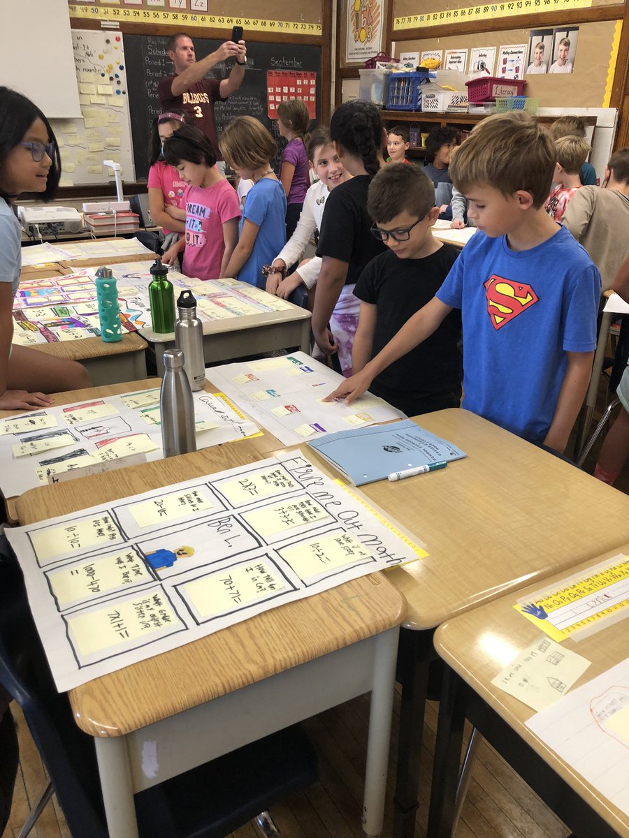 MrsStewart3's tweet image. Great visit with 3/4U for Figure Me Out math projects @mruttley1 @HBeatonBulldogs #mathproblemsolving