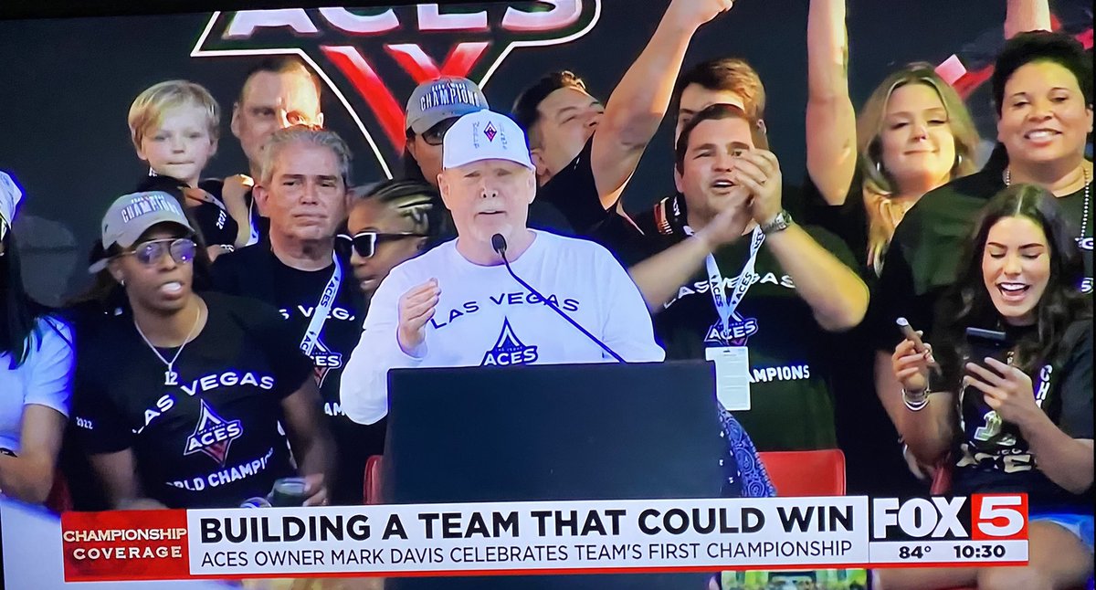 LVRED's tweet photo. What a way to end the season for this team and staff as World Champs! Las Vegas definitely brought the party for sure!♦️Fortunate the boys and I were able to share in this moment with daddy and the team. ❤️🖤#2022 @LVAces #WNBAChampions #RaiseTheStakes https://t.co/BtYDIjGcvs