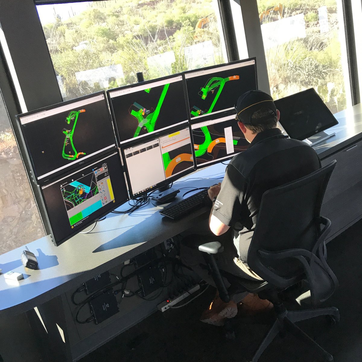 im_mining's tweet photo. Roughly nine months after reaching the 4-billion-tonne autonomously hauled milestone, trucks equipped with Cat MineStar Command for hauling have now moved over 5 billion tonnes of material, the OEM says | https://t.co/wIDmeBStlc @CatMining #mineautomation #miningAHS https://t.co/GVbPvMvGLR