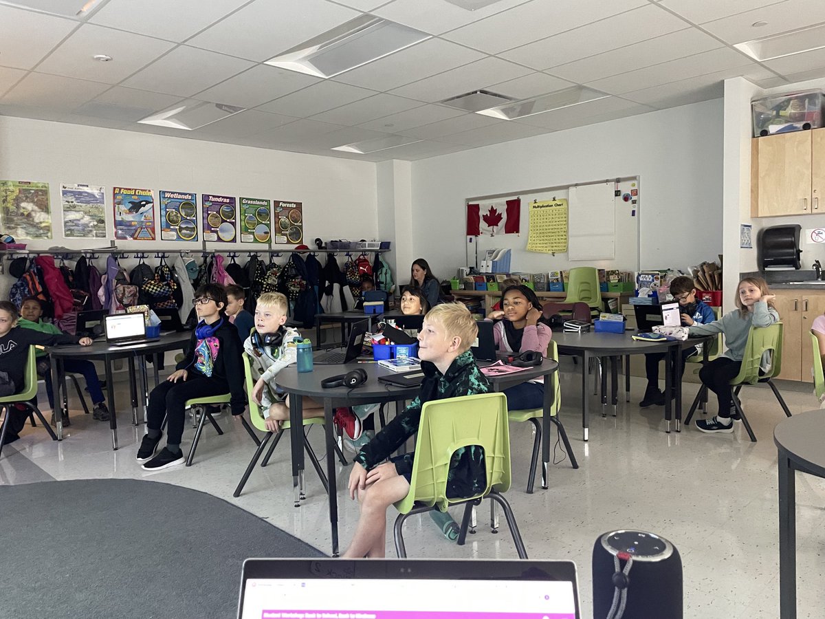ocsb_MsKalil's tweet photo. Listening to the compassion workshop #everfi https://t.co/3nPGiNp8IA