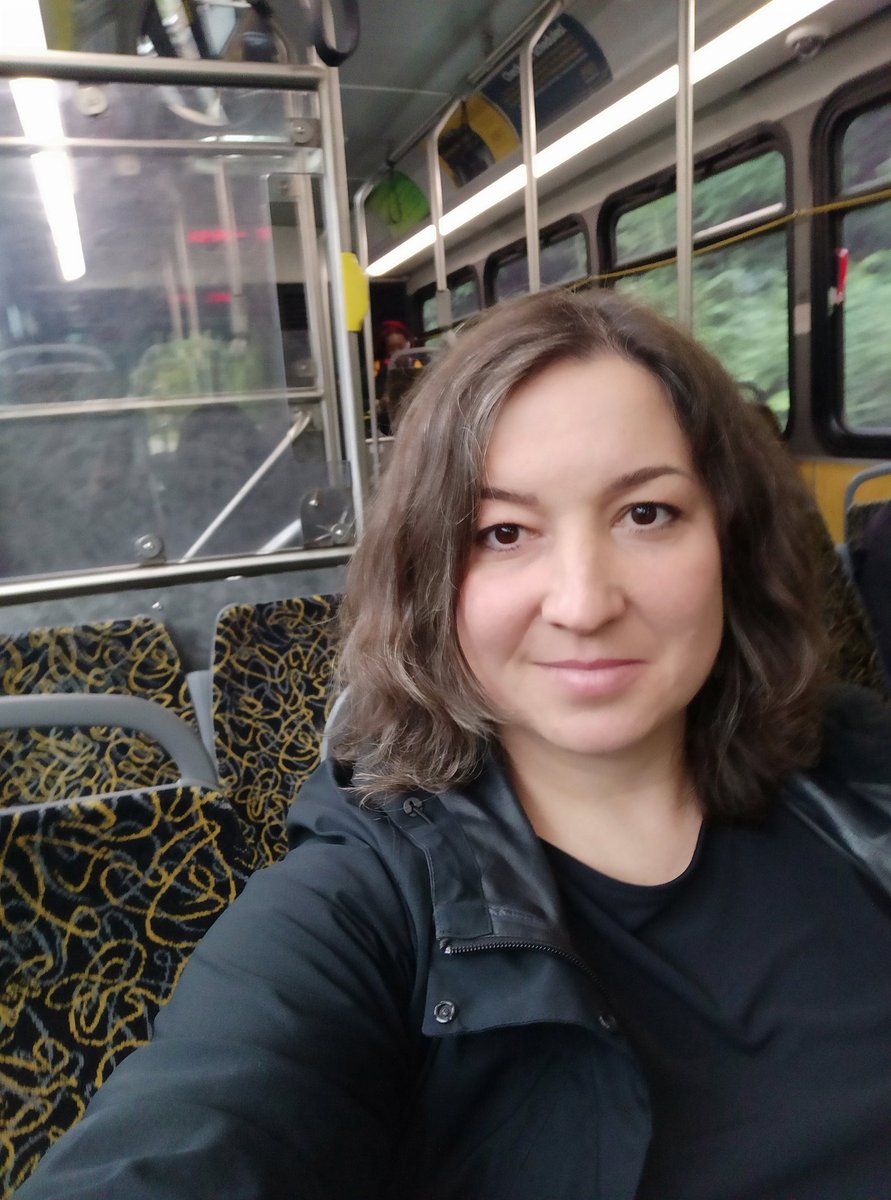 LidiaWojtal's tweet photo. Ony way to the venue of the #GlobalCleanEnergyActionForum.
Pittsburgh's #PublicTransport not only works well but also has wifi service onboard! 🚌 #EnergyTransitionThinkThanks
@GCEAF_USA @CEMSecretariat
@TheINETTT https://t.co/ZmihCdkhtT