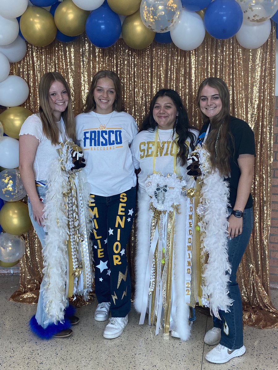 bamadavis2's tweet photo. It’s Homecoming game day and the Lady Raccoon Softball Seniors are excited to cheer the Fighting Raccoons to victory! @FHSRaccoons @FHSRACCOONFB https://t.co/q6PCpQs16M