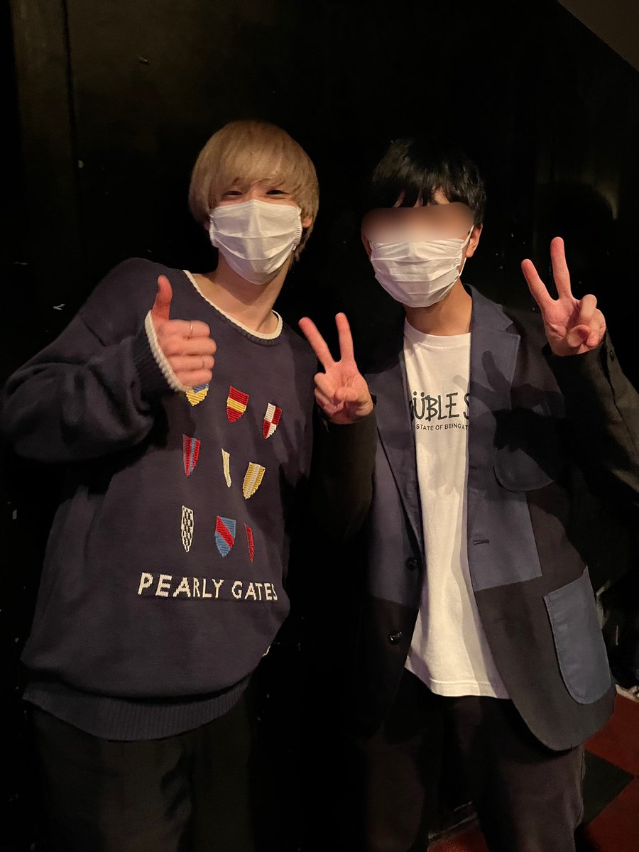 Hello_shuya's tweet photo. 2022.9.22(木) OSAKA MUSE

TRACK15 2nd EP「夜と僕の話」
release tour final
今日はハロハロとライブ当日に沼ったTRACK15観てきた！！めちゃめちゃ楽し過ぎて幸せが溢れた🍀😊✨
#Hello_Hello_Nara
#TRACK15 https://t.co/Ho9zPWeh2U