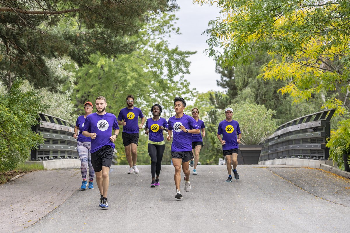 MeetMontreal's tweet photo. The @mtlmarathon is back — and it's more innovative than ever! 🏃‍♀️🏃‍♂️🏃

See this year's racing routes and learn about the marathon's new charity program: https://t.co/a9GwvH5xql

#montreal #marathon #sports https://t.co/fMFUOS8WZm