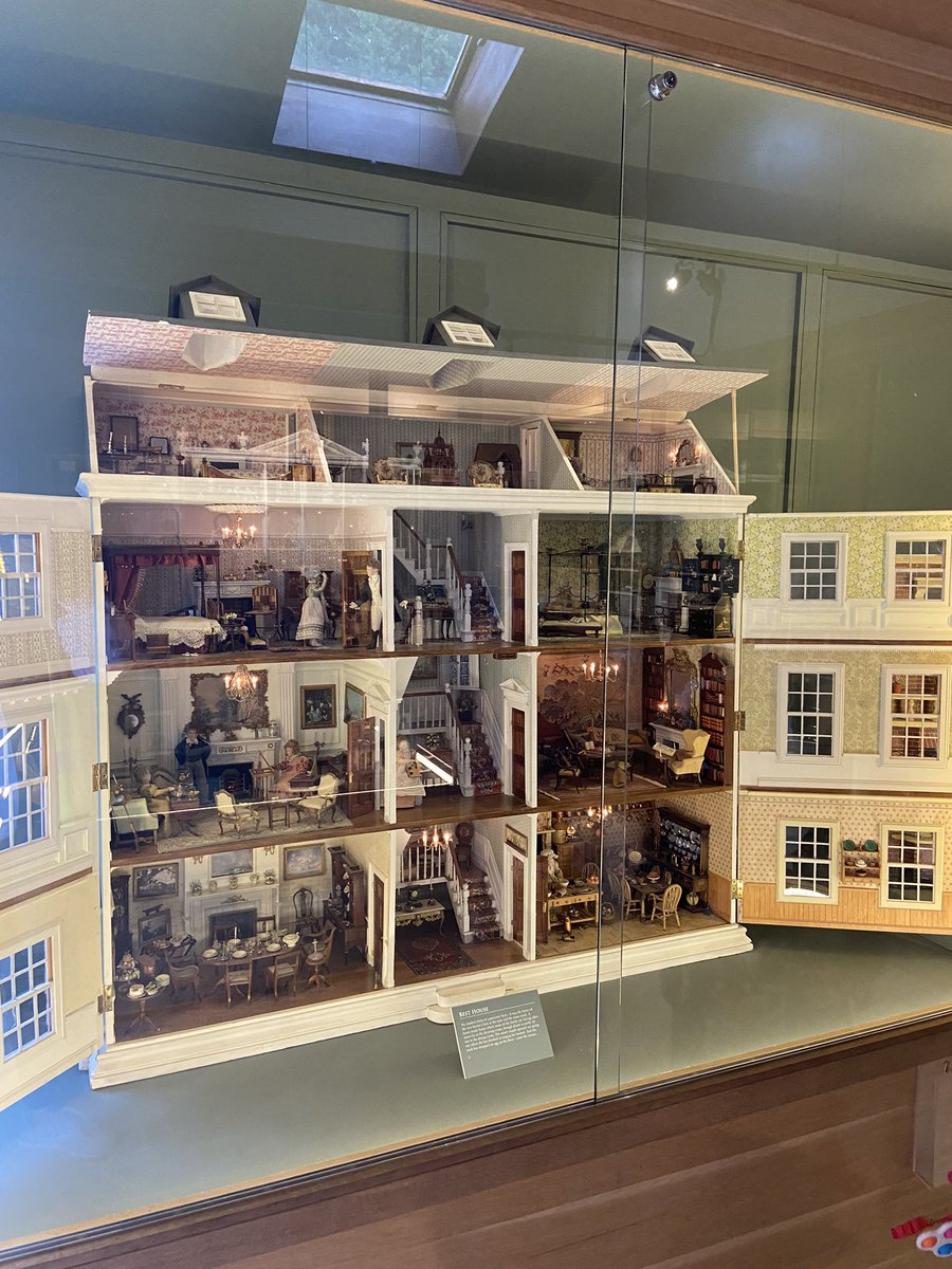 CrossflattsPri's tweet photo. Wow - we are so impressed by the amazing Doll’s House exhibition! We are having a great time, there is so much to see @NewbyHall #bigstart #crossflattsdoesnewbyhall https://t.co/dTldKXvkMm