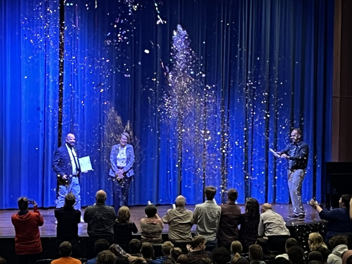gcs_greensburg's tweet photo. Sue Auffenberg has been recognized as Indiana’s High School Counselor of the Year #piratepride #GCHS #INSCA https://t.co/iLYVQZM9zT