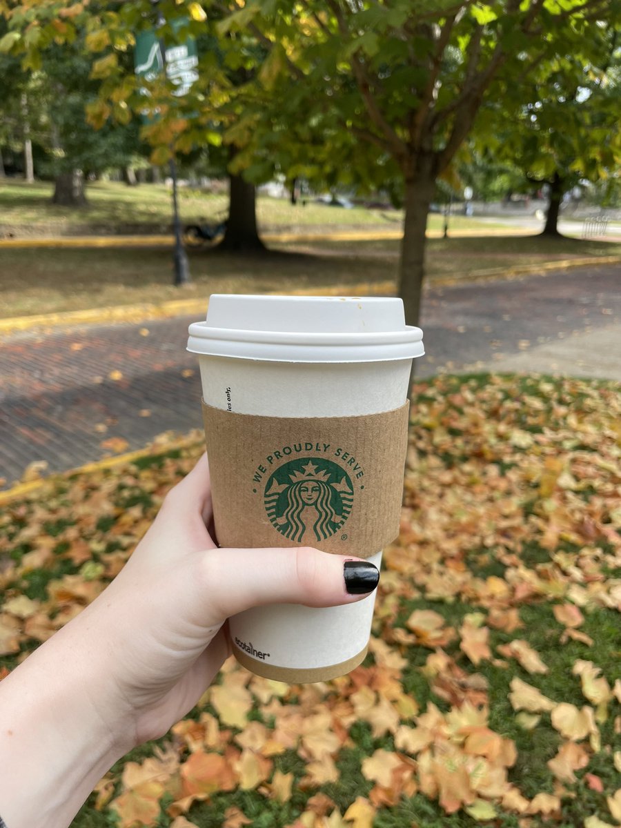 ohiofood_'s tweet photo. The best time of year is here…… Happy first day of fall! Go grab a Pumpkin Spice Latte from one of our campus cafés to celebrate!🍂🍁☕️
#OHIOFood #firstdayoffall🍁 #ohiouniversity #falloncampus #psl #pumpkinspicelatte https://t.co/8LjWwEPonA
