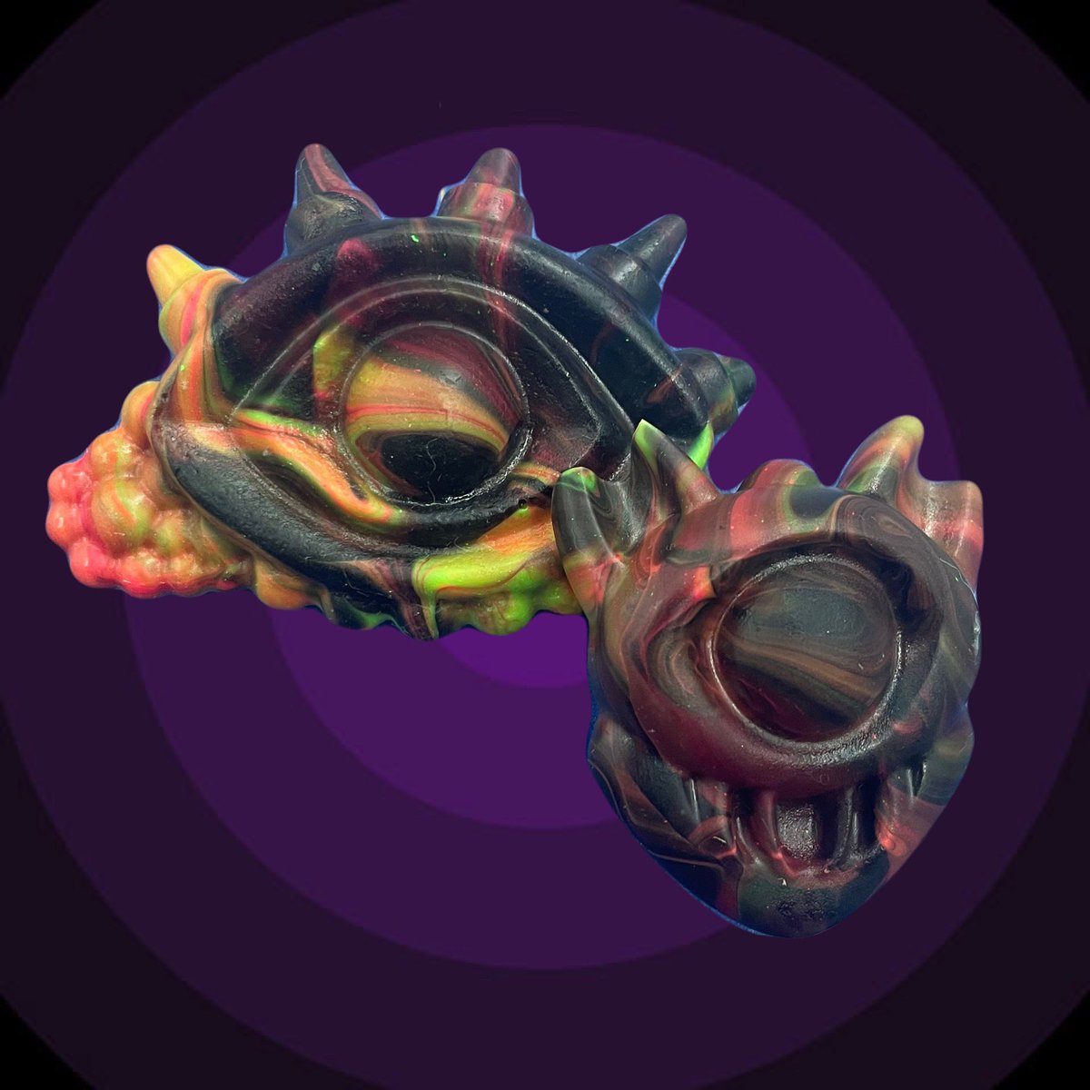 Slight change of plans for which toy will be revealed today. Here are some corresponding squishies for a treat! Keep an eye out for the next post, any minute now!