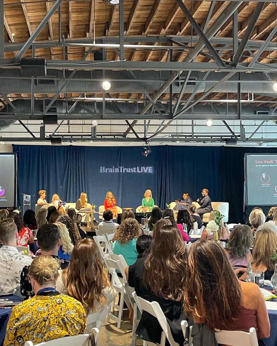 mcneelybrockman's tweet photo. Yesterday, Kelly, Olivia and Avery attended #MBPRClient @ourbraintrust_’s half day conference for women entrepreneurs, BrainTrustLIVE. The ladies enjoyed hearing from nationally-recognized speakers and connecting with inspiring women in our community. #BrainTrustLIVE https://t.co/wPB2dZBzpp