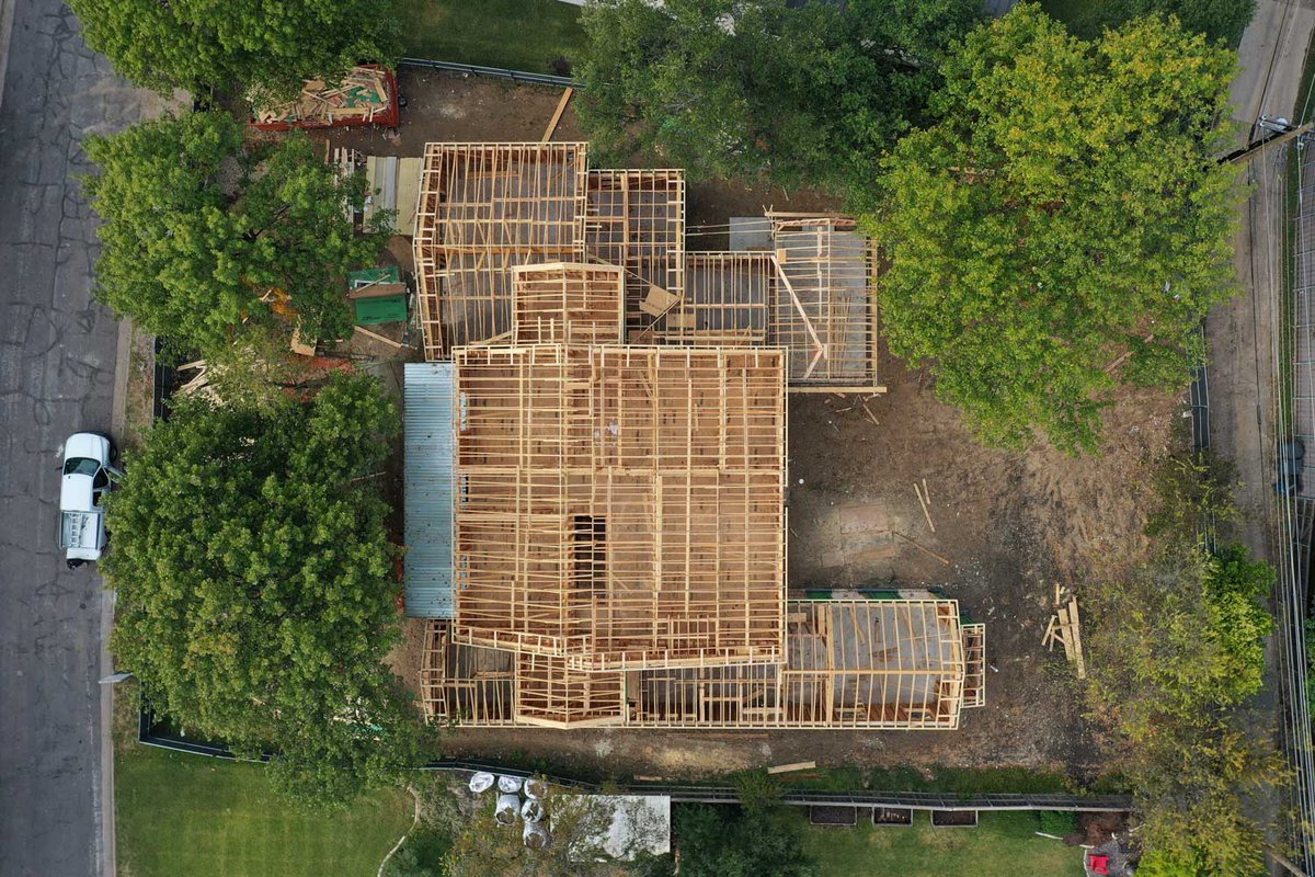 GoodFaithEnergy's tweet photo. Did you know we also provide roofing services? You can read about why we do so in our new blog post: 

https://t.co/rbncTha3PI

#texasroofing #roofingcontractor #roofinginspection #roofinstallation #solarandroofing https://t.co/REG84sHmIp