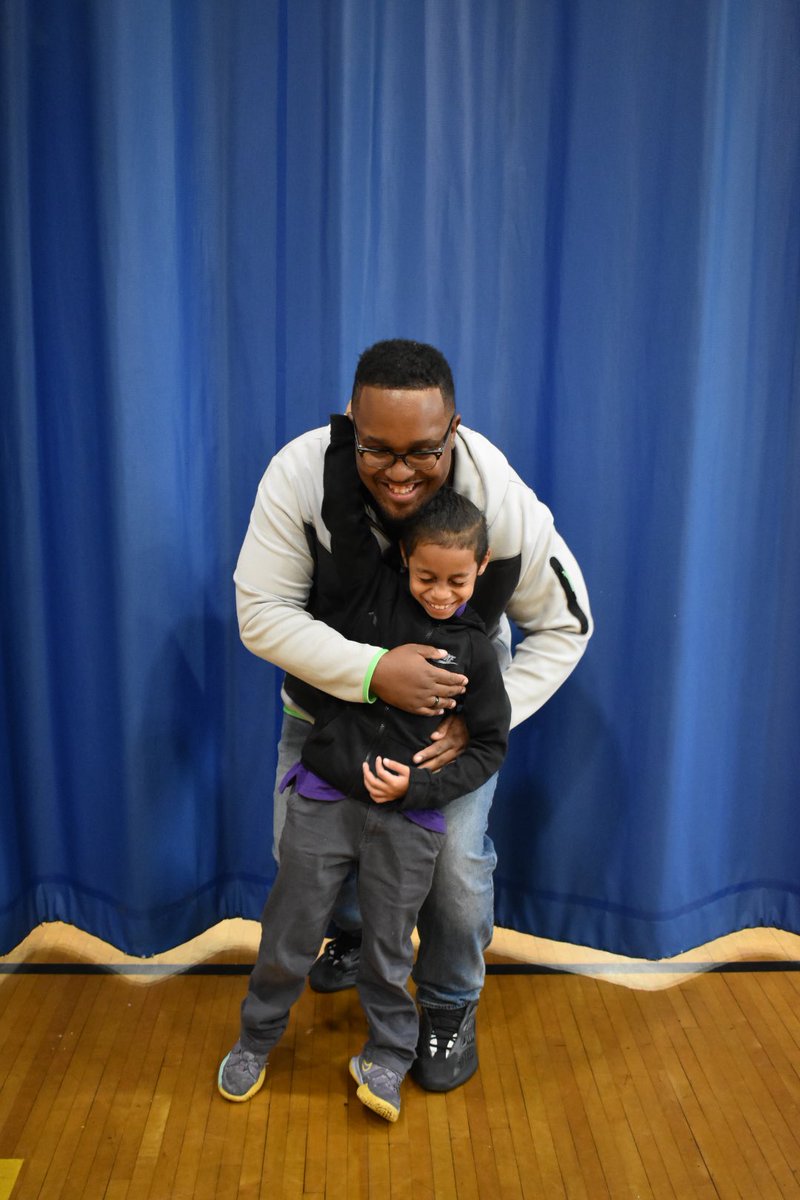 YDMA_PS242's tweet photo. Today was our 1st in person event in 3 years! We must say “Dad Take your Child to School Day” was a success. Thank you to all our amazing fathers and father figures who spent the morning with us.❤️ #dtyctsd 

@DOEChancellor @kamar_samuels @Ddesjardin242 @NYCSchools https://t.co/tV6Vn0Y866