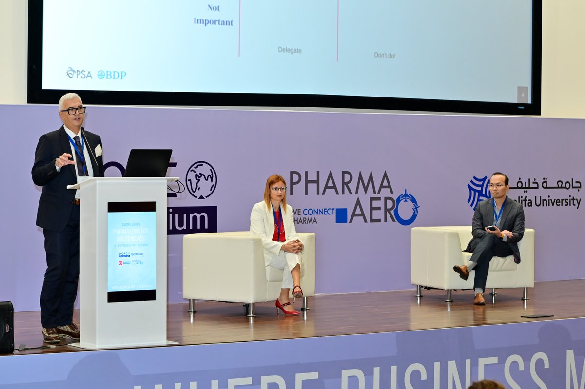 PSABDPWorld's tweet photo. #TBT Friday, September 9, Gerry Fama, Simona Ravera, and Darrel Chong came together to share sustainable supply chain solutions in Abu Dhabi hosted by @Pharma_Aero. "The urgent and the important" was shared by Gerry during the panel.
#TeamPSA #AlwaysAlongside
#BestofBoth #BDP https://t.co/zOmRAQQmK6
