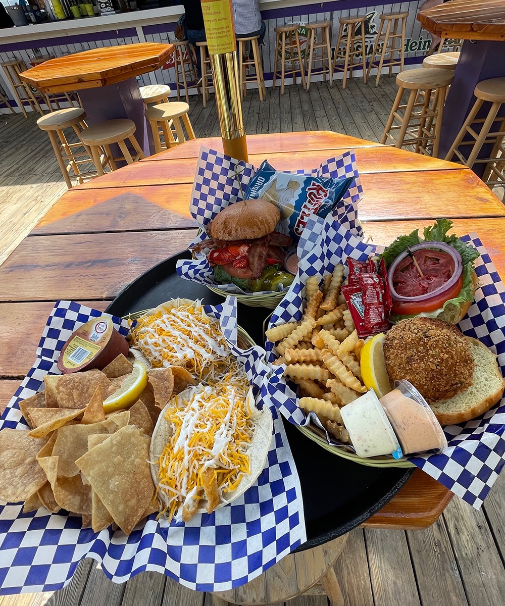 Keep calm &amp; enjoy fall. We are open daily! #happyfirstdayoffall 🍂

Weekend Entertainment 🎸
Friday 9pm- The Black Ties 
Saturday 2pm- The Counterfeiters 
Saturday 8pm- JoBonanno &amp; The Godsons of Soul
Sunday 2pm- The Mike Dalton Band with Horns