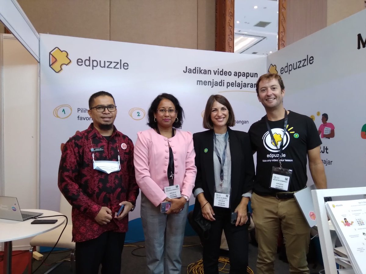 celiaedtech's tweet photo. Last week the @edpuzzle  team attended #GESSASIA for the first time😄 THANK YOU to every teacher that showed their appreciation for our tool. It was absolutely incredible to see how teachers worldwide LOVE Edpuzzle because it enriches their teaching with the power of video! 😁🙏 https://t.co/SPVTqkScA7