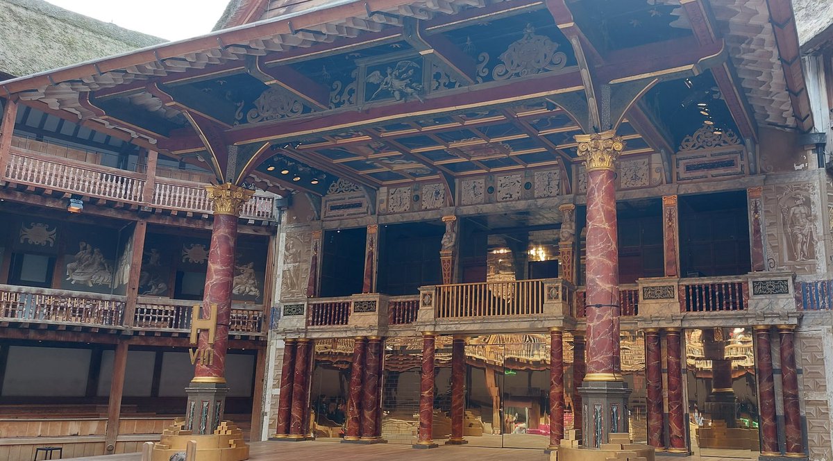 JulieBDesigner's tweet photo. At trip to The Globe Theatre to see Henry VIII. #Shakespeare #architecture #theglobe #architecturedesign #interior #interiordesign #interiordesigner https://t.co/N0x0L3ACgJ