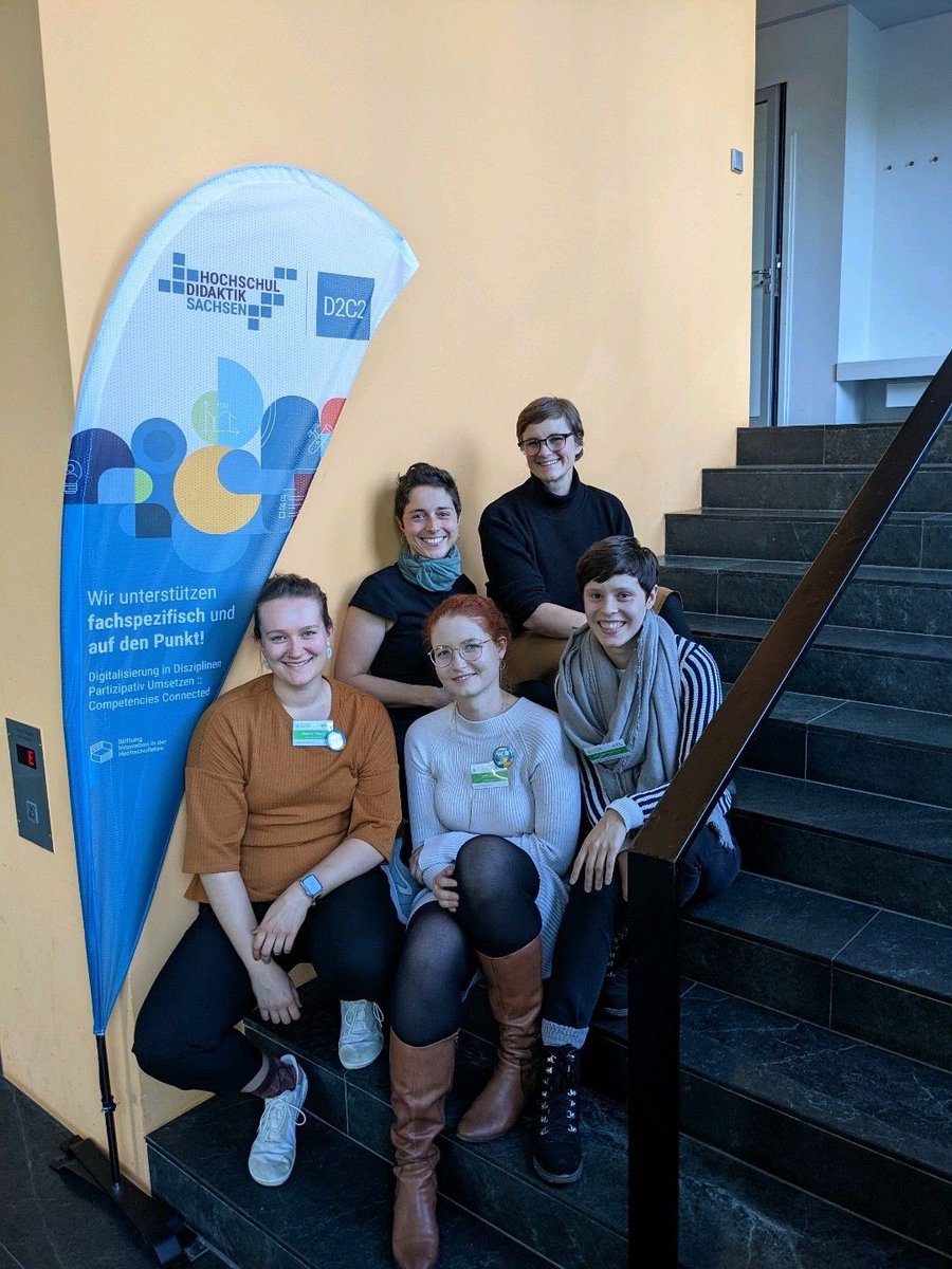 debbsi_'s tweet photo. Grade findet der #WorkshopOnELearning an der @HochschuleZiGr statt - wir vernetzen uns fleißig für #d2c2 und @HDSachsen mit den Kolleginnen von #virTUos
@platypus_anatin https://t.co/gVQOK7PTg4