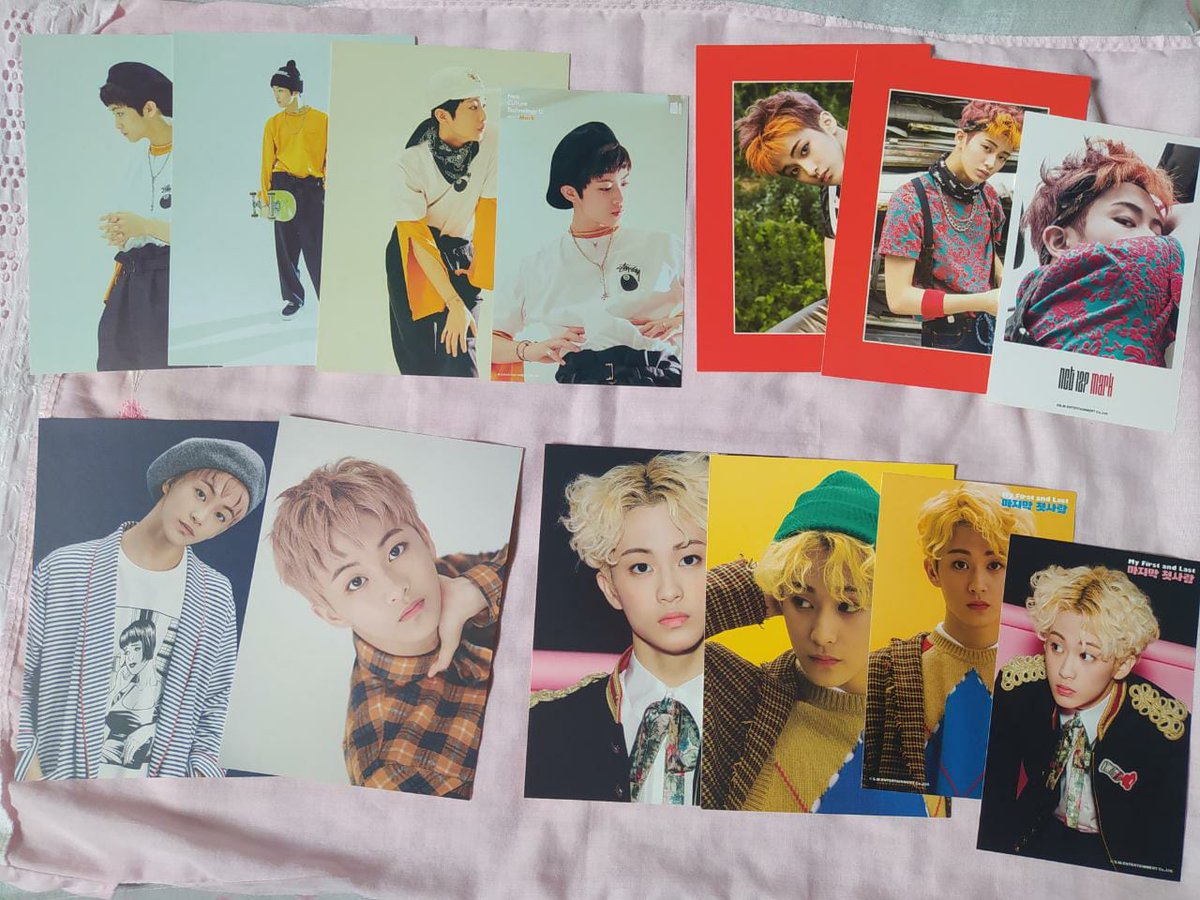 PinkLuckyStore's tweet photo. [‼️] Coleção de Postcard e Photoset do Mark - NCT

> Todos os itens por R$500 + envio Sh0p33 (R$30 anúncio)

* envio as caixas que tenho aqui comigo ainda, essas da última foto* https://t.co/pgfFpQL5c4