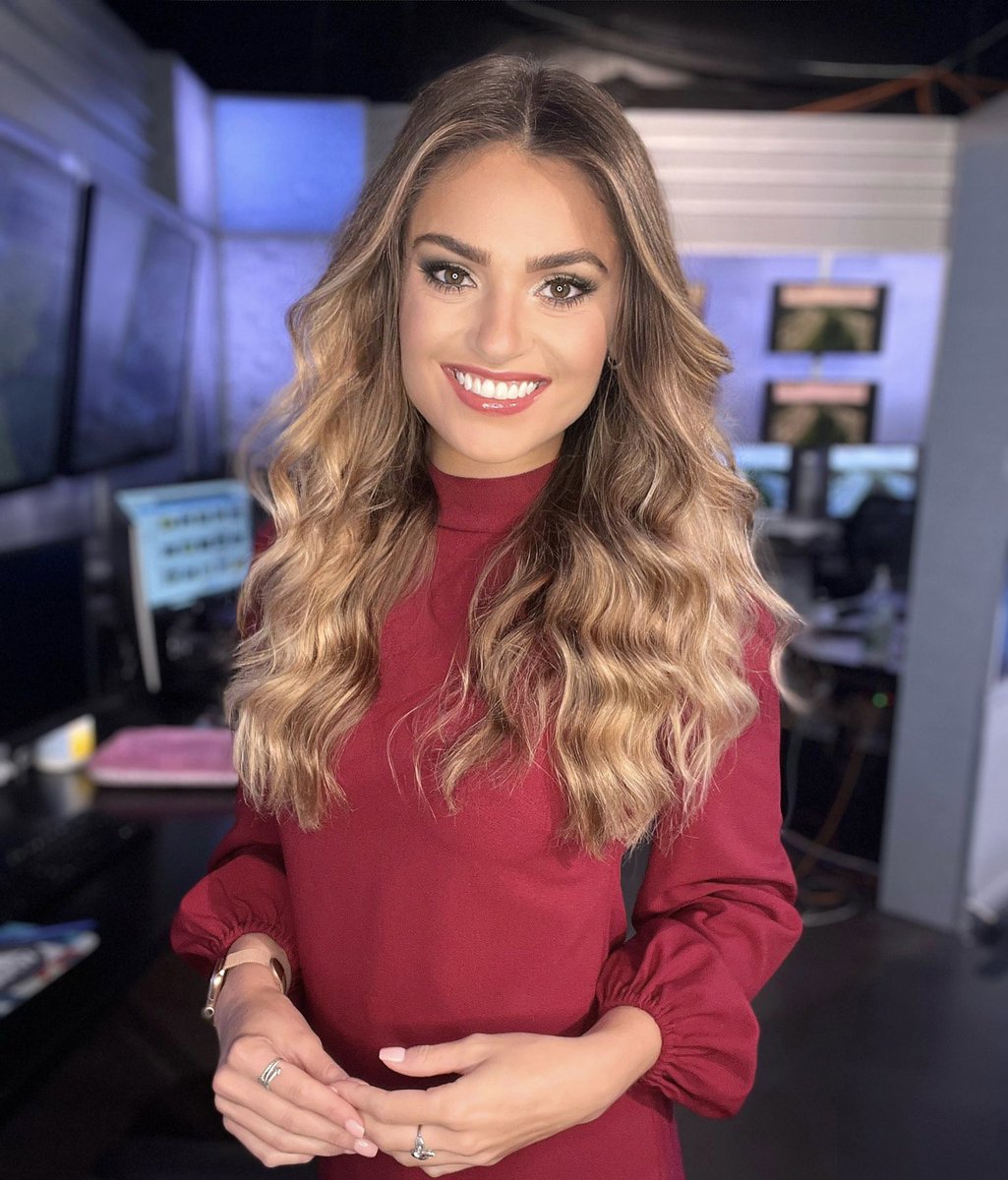 cbkmediamgt's tweet photo. It’s always a September to remember for client @StevieDanielsWX Have a great birthday month Stevie!
#BaltimoreTVNews
#WMAR
#ABCBaltimore
#Meteorologist
#TeamCBK https://t.co/5m84G0UUc6