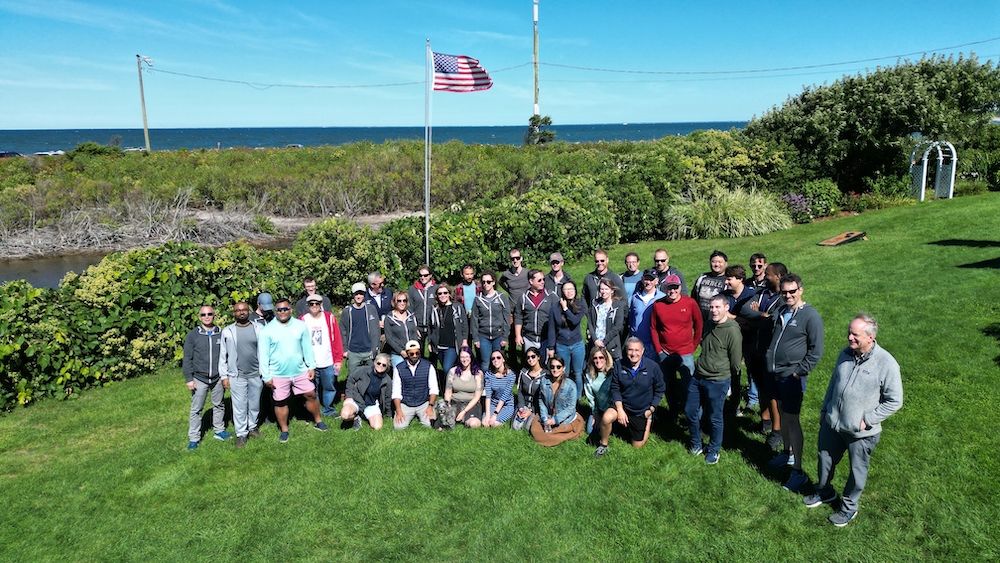 Last week, our amazing team got together at the beach on Cape Cod. Grateful to have this moment on a gorgeous day.
 
#HDAI #team #hybridwork