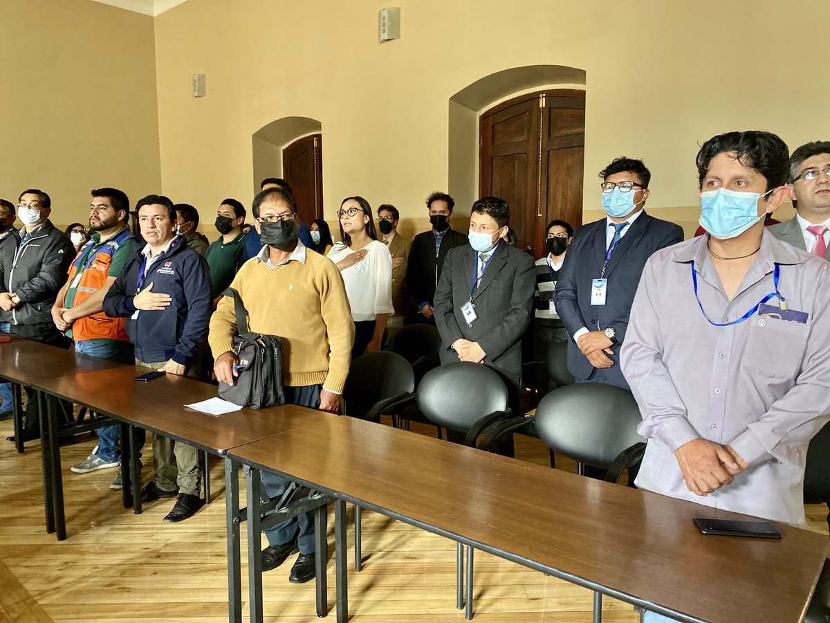 #IntendenciaDePolicia inauguré el VIII Censo de Población, VII de Vivienda y I de Comunidades.
En este evento se integraron las Juntas Promotoras que se instalarán para el operativo censal, además se socializó cómo organizar, planificar y resguardar la seguridad de los censistas.