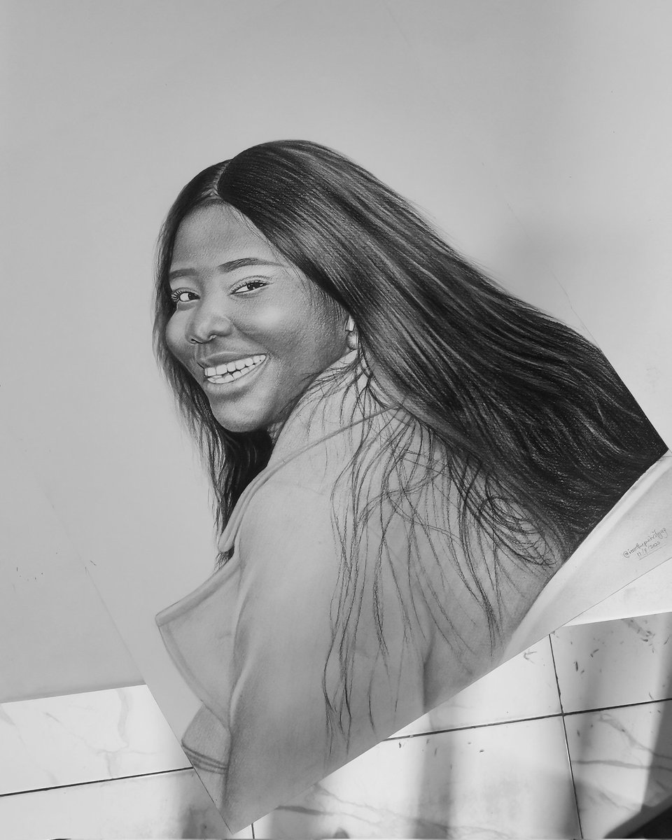 Random shots from my gallery. 😍
I enjoyed every moment creating these ❤️💕. #thepencilguy #thepencilXperience #pencildrawing #charcoaldrawing #pencil #portrait #art #charcoaldrawings #Ghana #Africa #soja