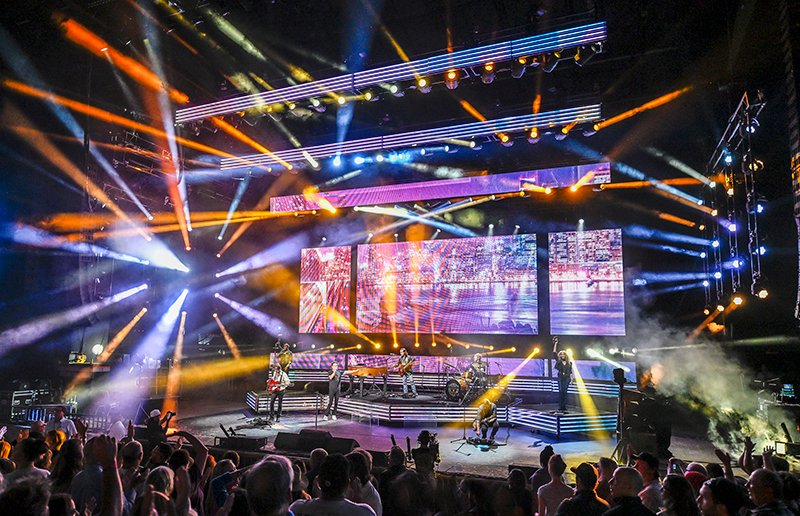 LMG_BeyondTech's tweet photo. Check out @PLSNMagazine most recent article on the @train #AMGold tour! LMG provided audio, video, lighting and @disguise_one media servers. #LMGTouring #BeyondTechnology
https://t.co/4Xf7rYbQRi https://t.co/dalibvjPvP