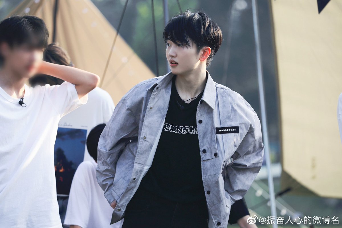 tofuyang_0424's tweet photo. [@BOYSTORY_WORLD] #BOYSTORY 
《#为了我们的荣耀》- #hanyu 

• 振奋人心的微博名
#TheFamliysHonor https://t.co/rDibS5wt31