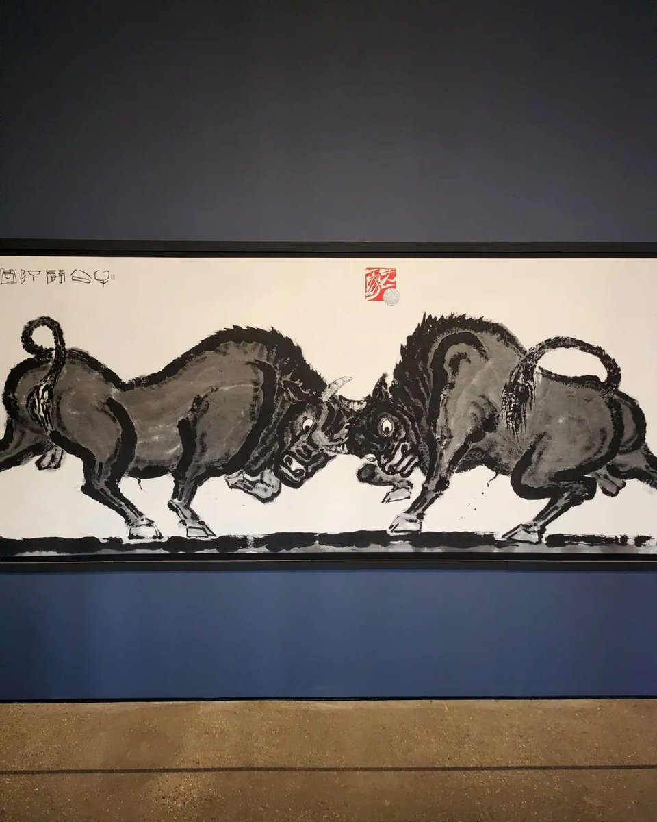 rwkive's tweet photo. #RkiveGallery: This Park Dae Sung: "Virtuous Ink and Contemporary Brush" exhibition is located at LACMA. I can really see the brushstrokes and compositions up close, it made me want to learn more about his signature style to portrays his subjects. https://t.co/b9qaTlTfTI